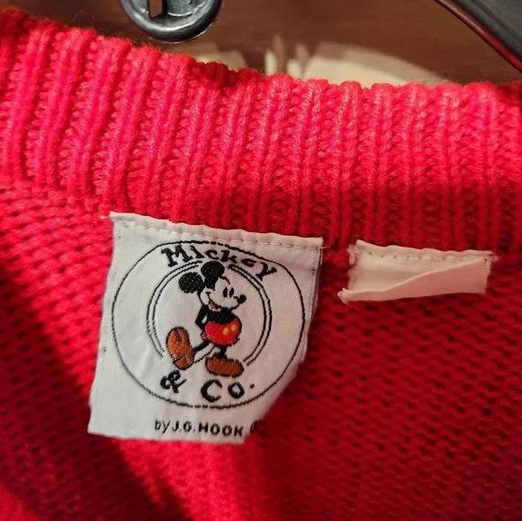 Mickey & Co. Vintage Mickey Mouse Graphic Red Black White Knit Sweater - Picture 3 of 3